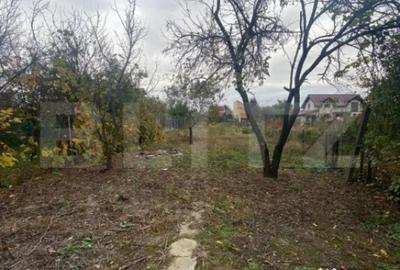Casă cu 3 camere cu Teren 900 Mp în Central - 2