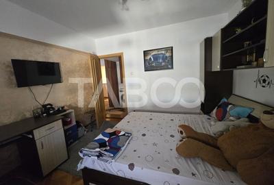 Apartament 3 camere decomandat 68mp cu balcon zona Siretului Sibiu - 9