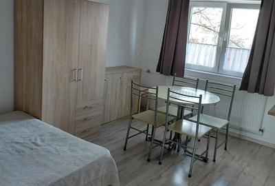 Garsonieră decomandată în Complex Studențesc - 1