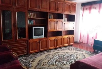 De vanzare inchiriere apartament 3 camere