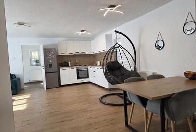 Casă cu Teren 850 Mp în Central - 5