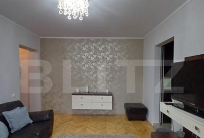 Apartament cu 3 camere semidecomandat în Central