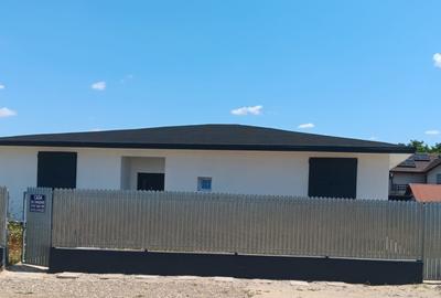 Casă cu 4 camere cu Teren 900 Mp în Săftica - 13