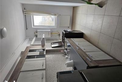 Apartament cu 2 camere în Apărătorii Patriei - 9