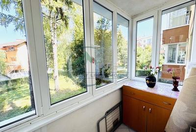 Apartament 2 camere, zona judetean, Emag, etaj 1 - 7