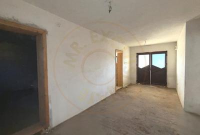 Casa generoasa cu teren de 1186 mp intravilan-Retevoiesti -Pietrosani-Arges! - 5