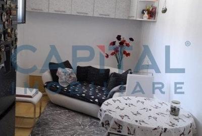 Apartament cu 2 camere semidecomandat, mobilat în Gherla