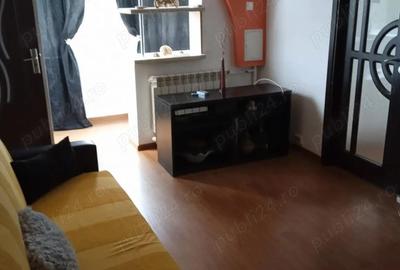 Apartament cu 2 camere nedecomandat în P-ța Doina - 4