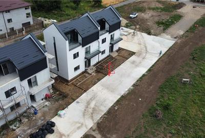 Case tip duplex - Prelungirea Ghencea- Locuințe finalizate - 185.000 euro, - 4