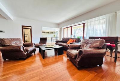 Apartament cu 3 camere decomandat, mobilat în P-ța Victoriei - 3