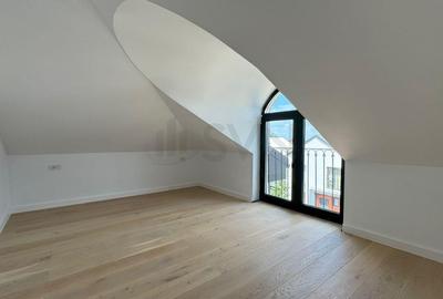 Casă individuală cu 9 camere cu Teren 400 Mp în Corbeanca - 4