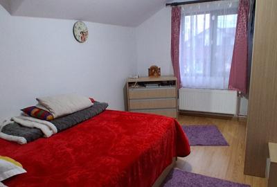 Casă cu 4 camere cu Teren 1200 Mp în Central - 5