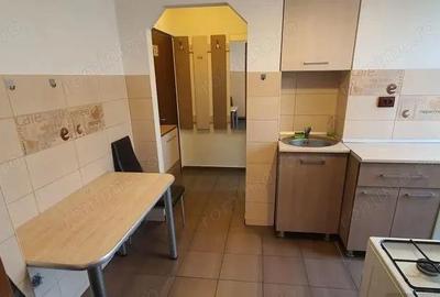 Garsoniera de vanzare zona 13 Septembrie - 2