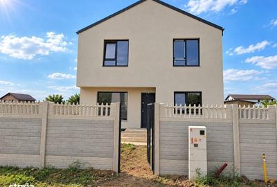 Casă cu 4 camere cu Teren 217 Mp în Berceni