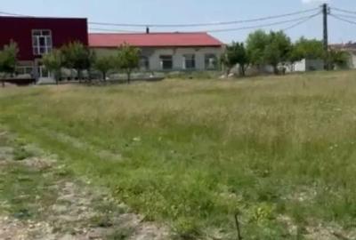 Teren de 9498 mp, în Central - 3