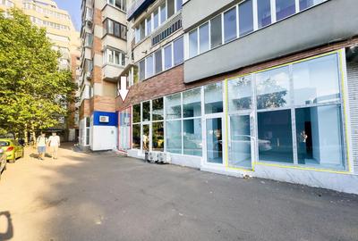 Spatiu comercial 32,2mp Dristor McDonald's Metrou Stradal... - 1