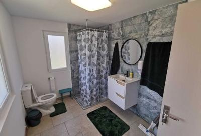 Casă cu 4 camere în Poienile - 2