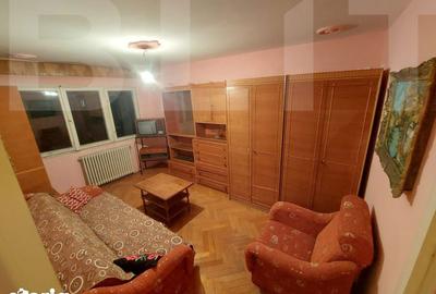 Apartament cu 3 camere semidecomandat în Central - 3