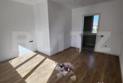 Apartament cu 4 camere semidecomandat în Florești - 1