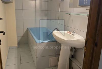 Apartament cu 3 camere decomandat în Rahova - 3