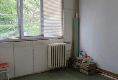 Apartament cu 3 camere decomandat în Drumul Taberei - 2