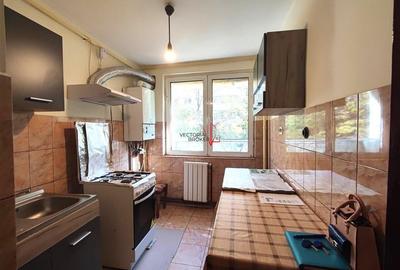 Etaj 1 cu centrala termica- zona Tei Ion Berindei Sectia 7 Politie - 3