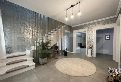 Casă cu 5 camere cu Teren 692 Mp în Central