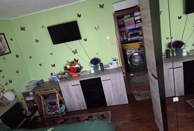 Apartament cu 2 camere decomandat în Trocadero - 3