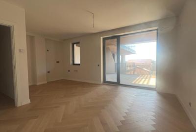 Apartament cu 3 camere decomandat în Central - 2
