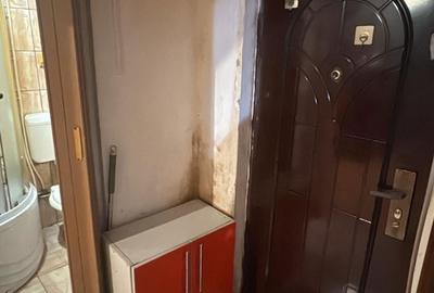 Garsonieră decomandată în Central - 2