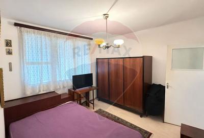 Apartament cu 2 camere semidecomandat în 1 Mai - 7
