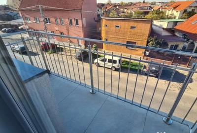 Apartament cu 4 camere decomandat în Micălaca - 8