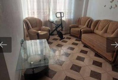 Apartament cu 3 camere semidecomandat, mobilat în Hipodrom