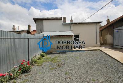 ZONA CENTRALA-CASA 3 CAMERE, SUPRAFATA UTILA 75MP, TEREN 38 - 1