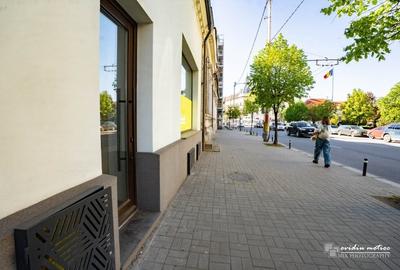 Spațiu comercial, de 204 mp, în Ultracentral - 1