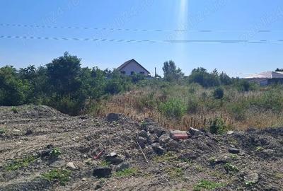 Teren de 600 mp, în Central - 2
