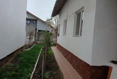 Casă cu Teren 300 Mp în Preajba - 5