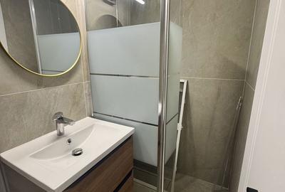 Apartament cu 3 camere semidecomandat în Alexandru cel Bun - 1