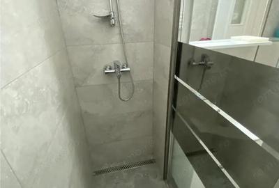 Apartament cu 2 camere decomandat în Podgoria