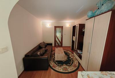 Apartament cu 3 camere semidecomandat, mobilat în Narcisa - 2