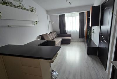 Apartament cu 2 camere semidecomandat în Titan