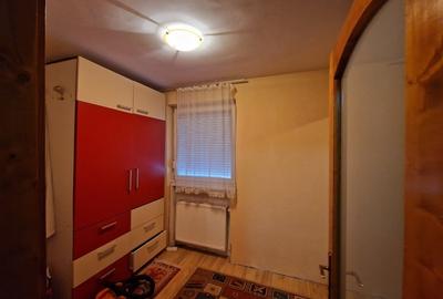 Apartament  cu 3 camere de vinzare 3 - 2