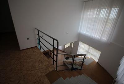 Vila  destinatie camin batrani - 7
