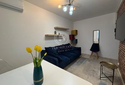 Garsonieră semidecomandată, mobilată în P-ța Alba Iulia