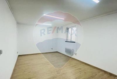 Spațiu comercial, de 21 mp, în Central - 2
