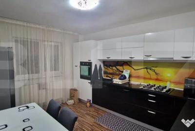 Casă cu 5 camere cu Teren 336 Mp în Central - 6