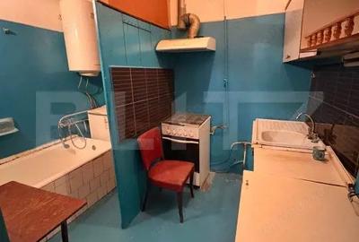 Apartament cu 3 camere semidecomandat în Central - 5