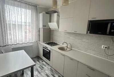 Apartament cu 3 camere semidecomandat, mobilat în Baciu - 3