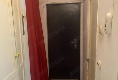 Garsonieră decomandată în Central - 7