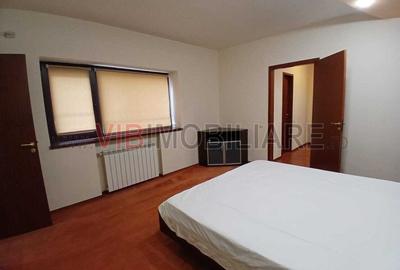 Apartament cu 3 camere semidecomandat, mobilat în Universitate - 13